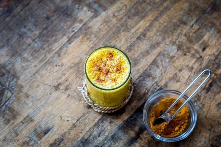 Why Turmeric And Black Pepper Is A Powerful Combination You Need To Be Having Every Day