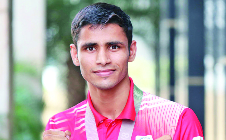 Gaurav Solanki And Mohammed Hussamuddin Punch Their Way To Gold