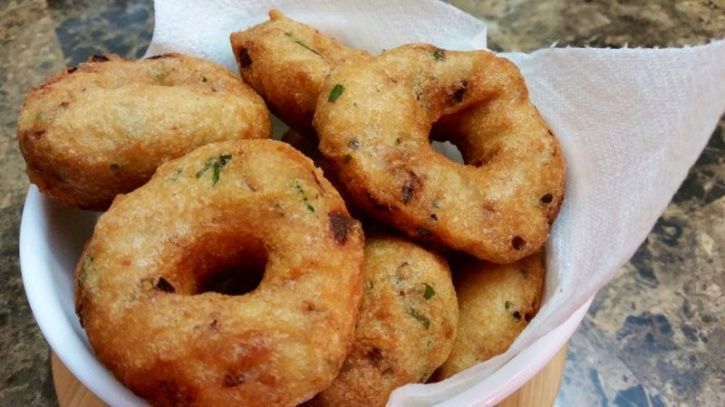 Make Healthier Swaps For These Popular Indian Dishes To Binge Guilt Free