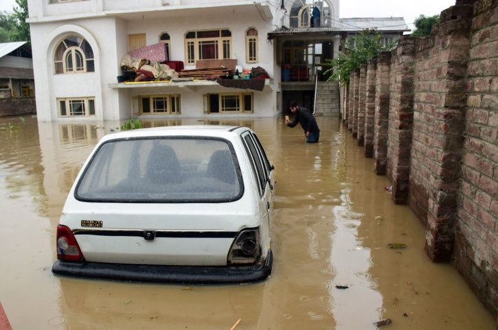 rains, flooding, monsoon, Srinagar