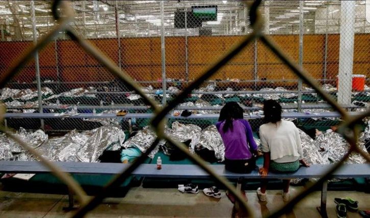 US First Glimpse Of Immigrant Children