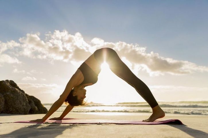 Why Practicing Yoga Everyday Can Keep Depression At Bay, Explains Research At AIIMS