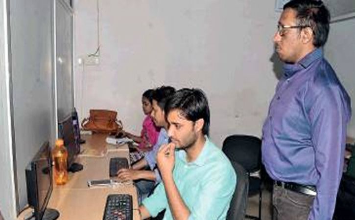 blind job seeking Jaipur lad now a job creator
