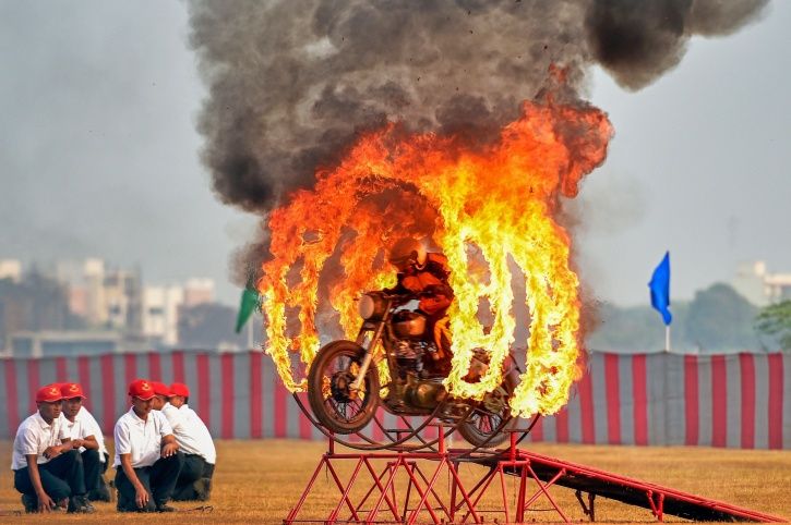 indian army stunt
