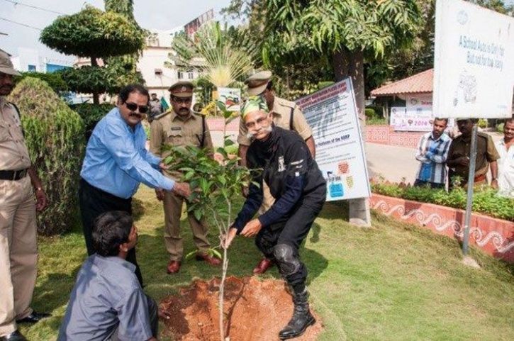 To Save Environment, 71-Year-Old Ex-Serviceman ‘Mooch Wala’ Is All Set ...