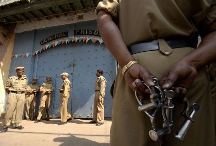 mumbai directors arrested 