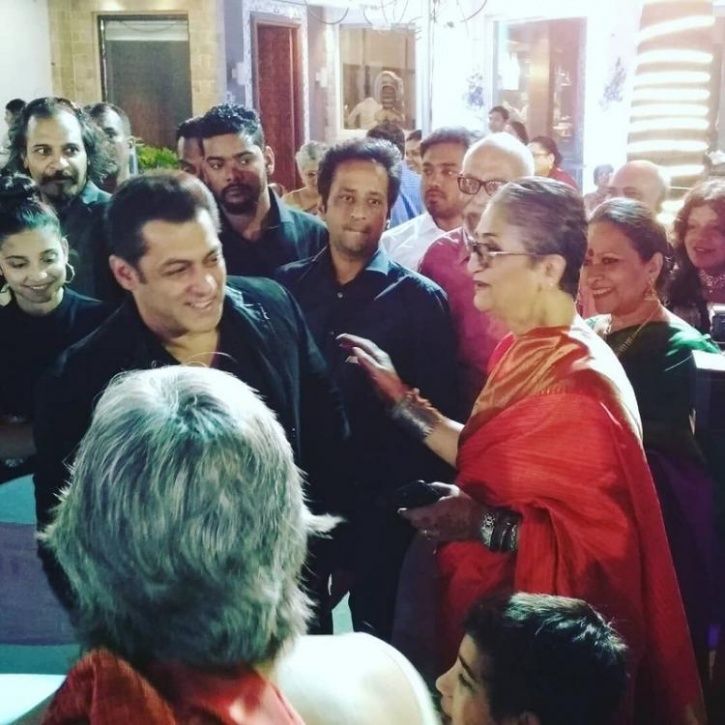 Salman Khan Attended His Friend's Wedding & Had Many 'Mere Yaar Ki