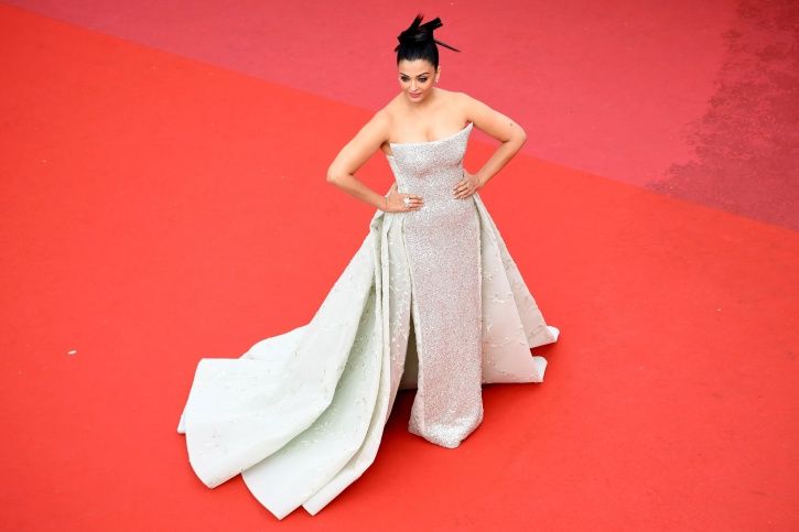 A picture of Aishwarya Rai Bachchan walking the red carpet at Cannes Film Festival 2018.