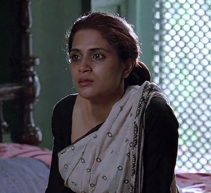A picture of Bollywood actress Richa Chadha Gangs of Wasseypur.