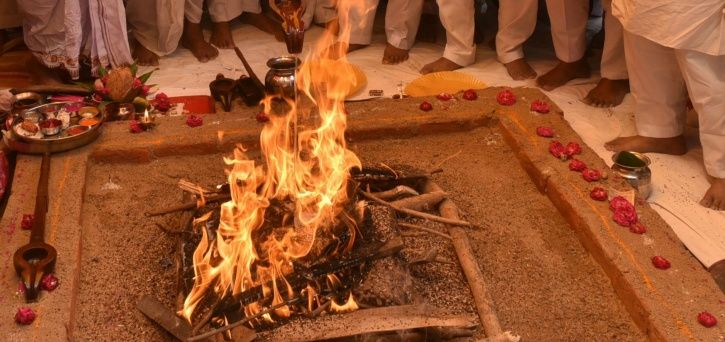 Gujarat Seeks divine Intervention, To Perform Yagna In 33 Districts For  Rains!
