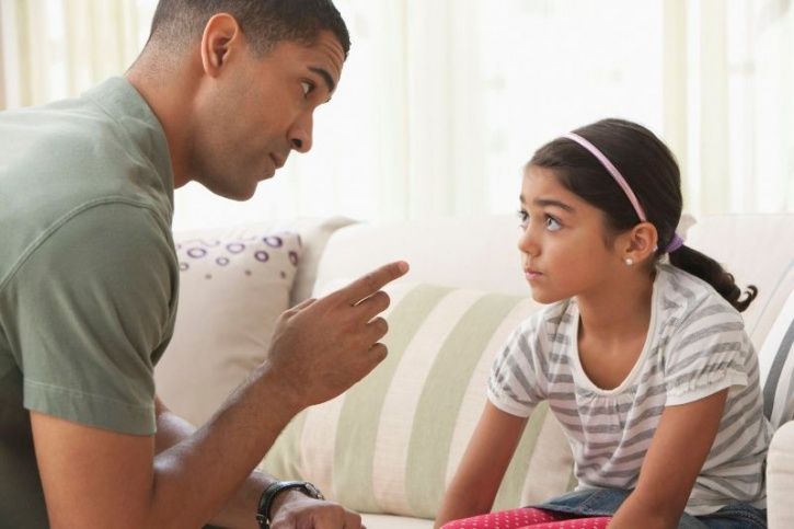 Being Stricter And Showing Less Affection To Your Child Can Make Them Anti-Social