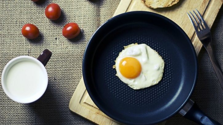 Indians Love Eating Eggs & Stats Tell The Truth, 100 Bn Eggs Domestically Produced Per Year