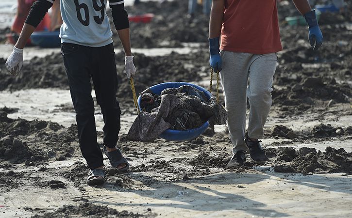 Two Told To Clean Up Versova Beach As Punishment