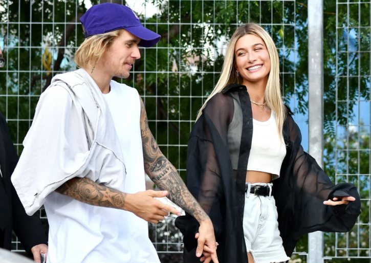a picture of Justin Bieber and Hailey who are reportedly married.