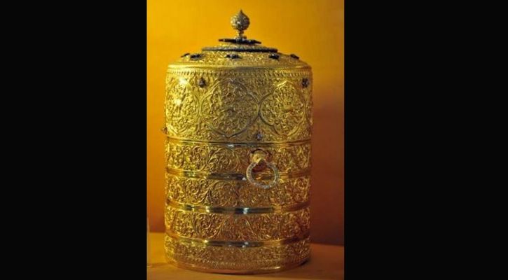 Diamond Studded Tea Cup, Gold Tiffin Box Worth Rs 50 Crore Stolen From