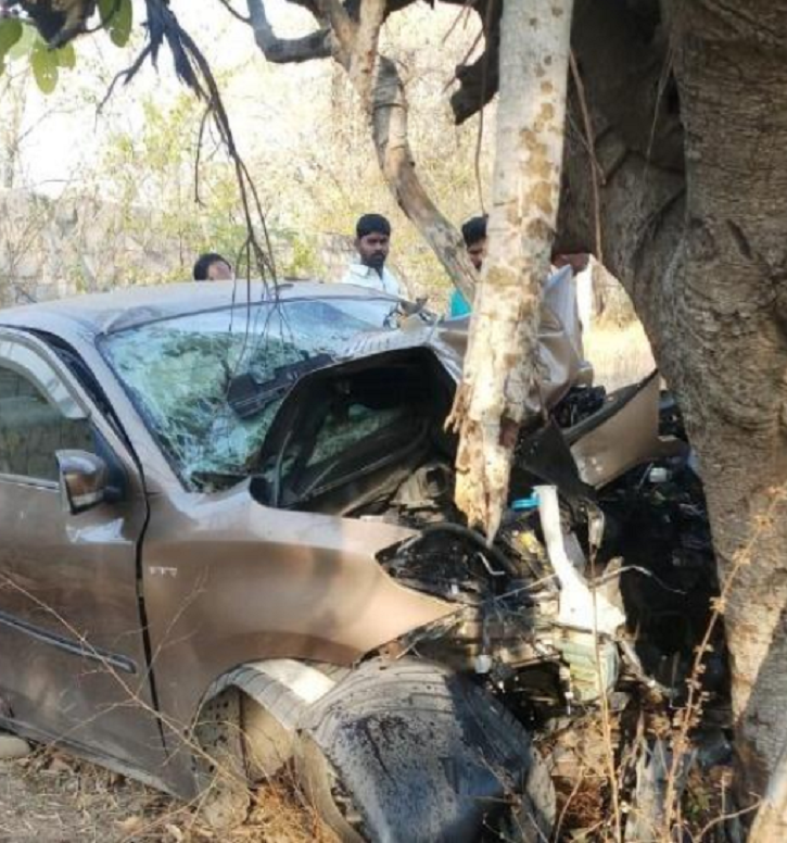 Telugu TV Actresses Bhargavi And Anusha Reddy Die In A Car Accident