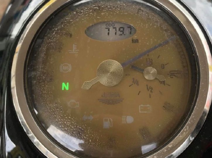 Jawa Motorcycle Owner Claims His Brand New Bike Started Rusting Within 20 Days Of Purchase Get contact details & address of companies manufacturing and supplying motorcycle. jawa motorcycle owner claims his brand