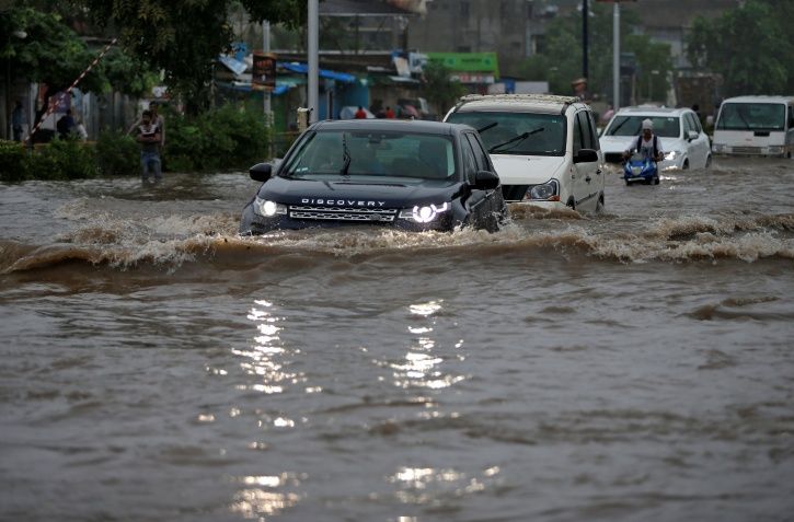 Kerala Floods, Maharashtra Floods, Tamil Nadu Floods, Karnataka Floods, Gujarat Floods,