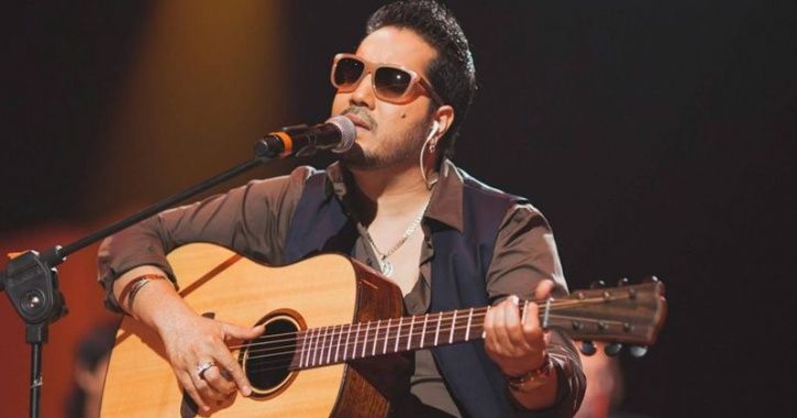 Mika Singh Gets Called Out For Performing At An Event Hosted by Pervez ...
