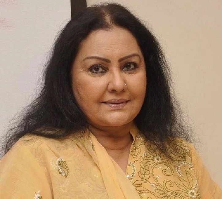 Veteran Actress Vidya Sinha Of ‘Pati, Patni Aur Woh’ Fame Hospitalised, Put On Ventilator