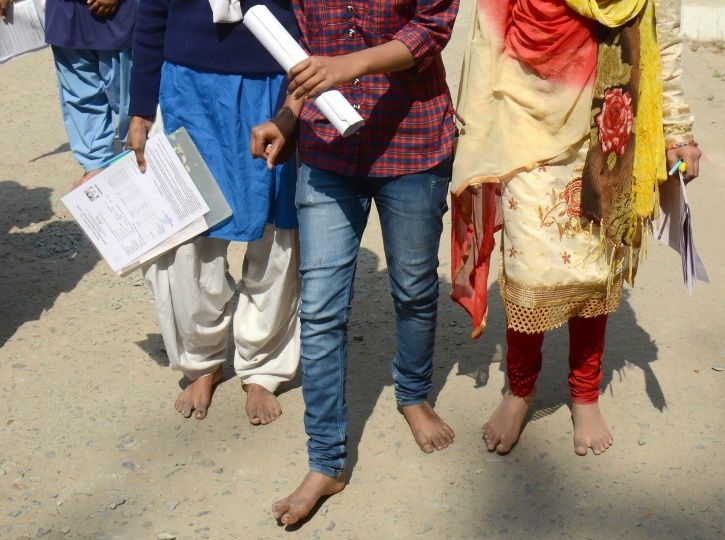 Indian socks essay 08 picture