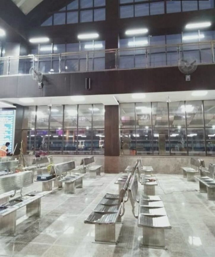 Manduadih Railway Station, Varanasi railway station, airport makeover