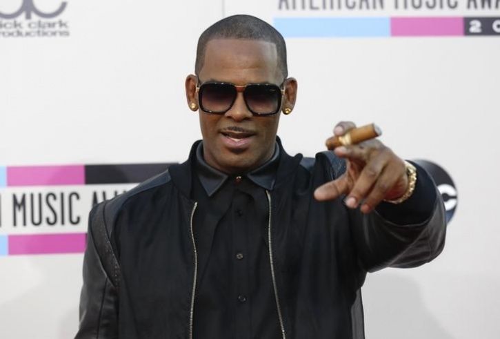 R. Kelly Indicted On 10 Counts Of Criminal Sexual Assault