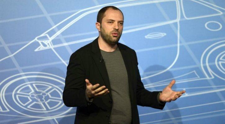 After WhatsApp, CoFounder Jan Koum Is Selling 10 Of His