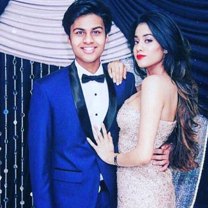 Janhvi Kapoor Says Her Mom & Dad Were Dramatic About Her Dating Life 