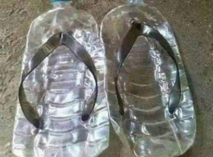 Share more than 77 plastic slippers online - dedaotaonec