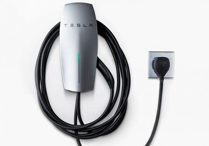 How Good (or Bad) is the Tesla Wall Charger? - Electric Vehicles