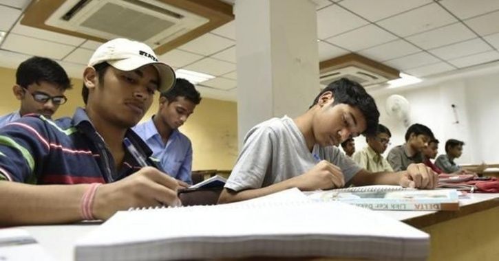 35 Underprivileged Students Given Free Coaching by Delhi Government Qualify For NEET, JEE