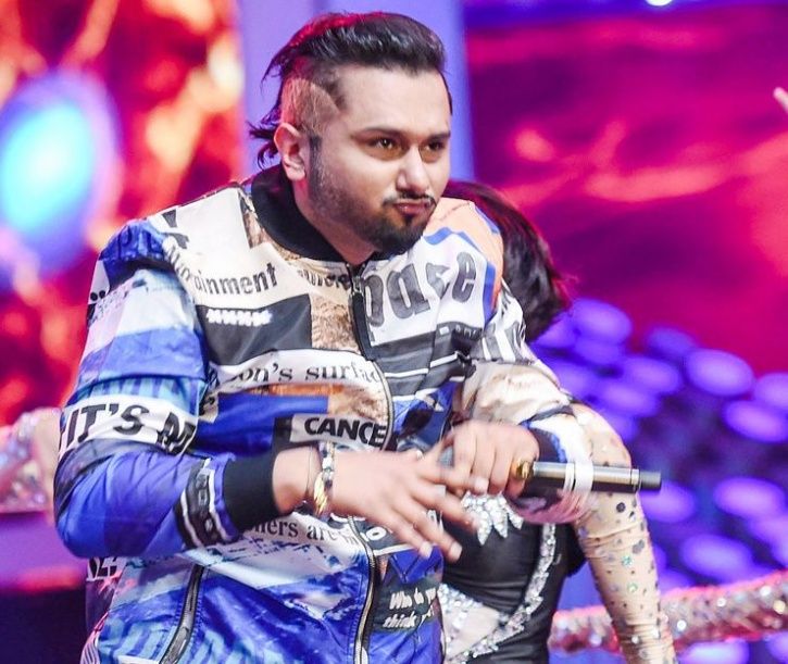 Honey Singh Courts Another Controversy Punjab Women Commission Demands 