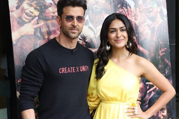 Hrithik Roshan’s Super 30 Gets A Big Thumbs Up From The Audience, Fans