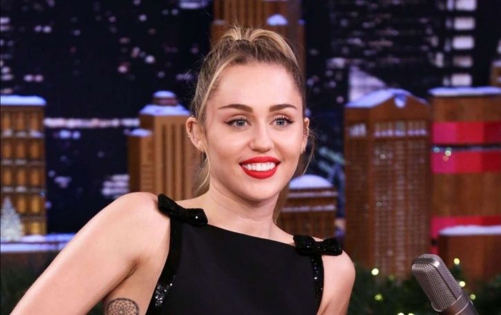 Miley Cyrus Refuses To Give Birth To A Child Unless The Problem Of Climate Change Is Solved!