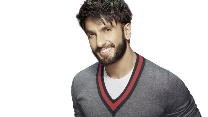 Ranveer Singh’s Fans Light Up A Village By Installing Street Lights To Celebrate His Birthday