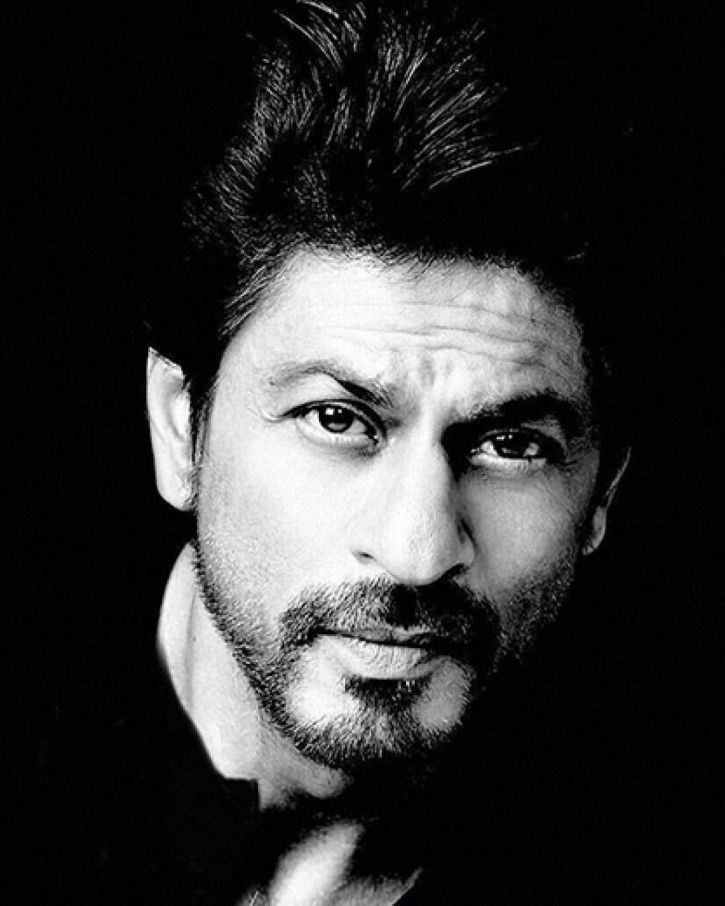 Remembering His Lost Parents, Shah Rukh Khan Says We Value Their Teachings Only After They’re Gone