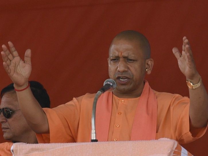 Up Cm Yogi Adityanath Acts Tough On Corrupt Officials 200 Asked To