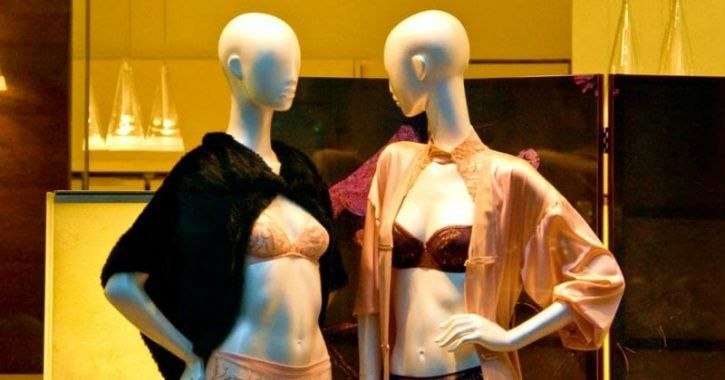 mumbai illegal lingerie
