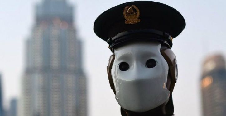 robot cop smart city