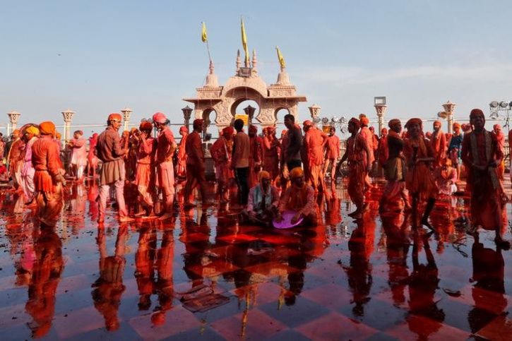 lathmar holi in mathura