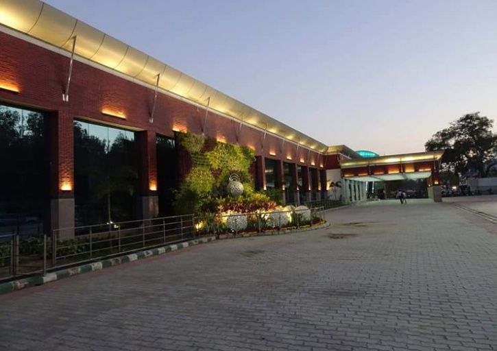 Izzatnagar Railway station