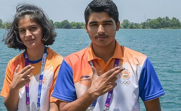 manu bhaker and saurabh chaudhary win mixed team gold at asian championship