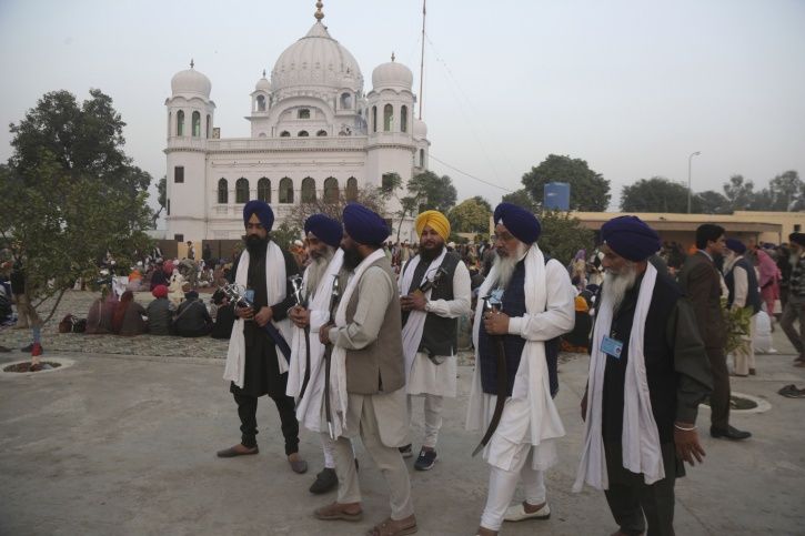 Pakistan, India, Kartarpur corridor, Guru Nanak Dev, pilgrims, officials, meeting