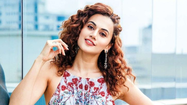 Taapsee Pannu Thinks She Isn’t ‘Extraordinarily Good Looking’, Says It’s Her Biggest Strength
