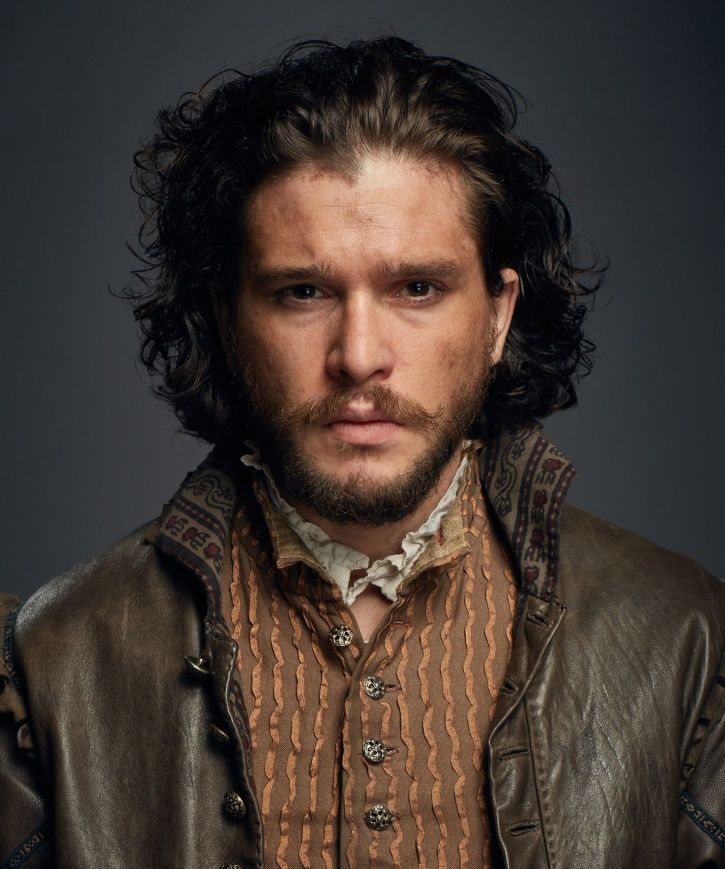 A picture of Kit Harington looking hot as always.