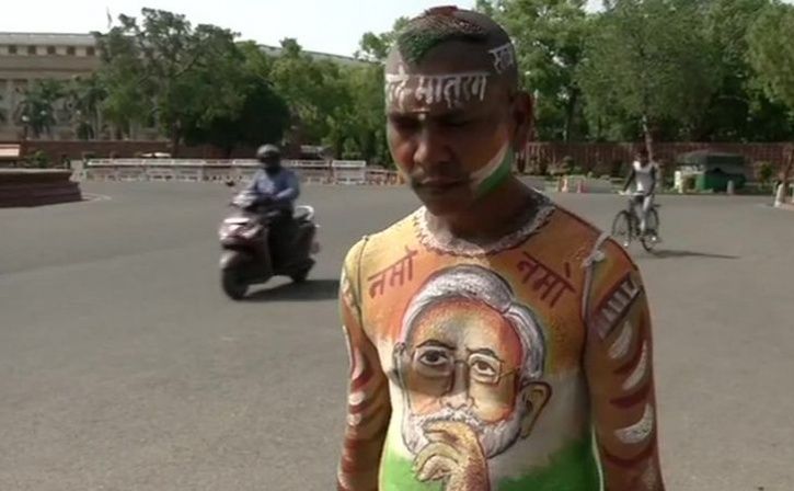 Bihar Man Lands In Delhi To Sell Tea As PM Modi Took Oath