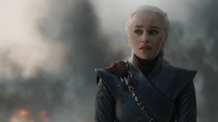 fans sign game of thrones petition to redo season 8 of the show.