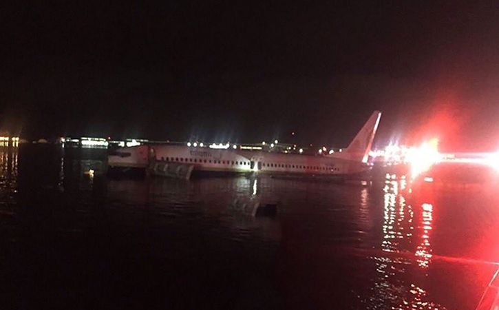 Plane Crashes Into Florida River At End Of Runway