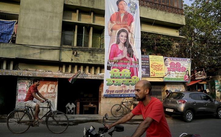 Plastic Campaign Materials Threat To Kolkata Environment